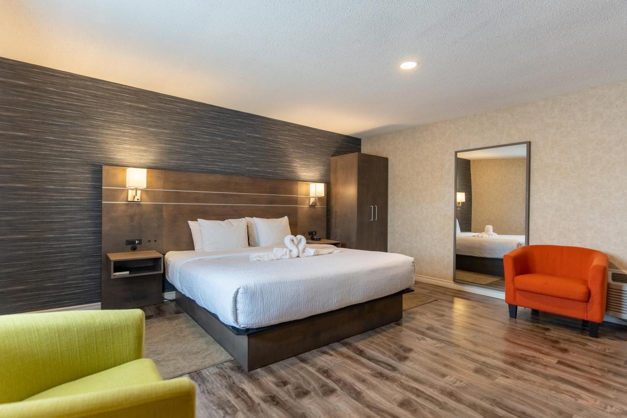 Glengarry Extended Stays トゥルーロ エクステリア 写真