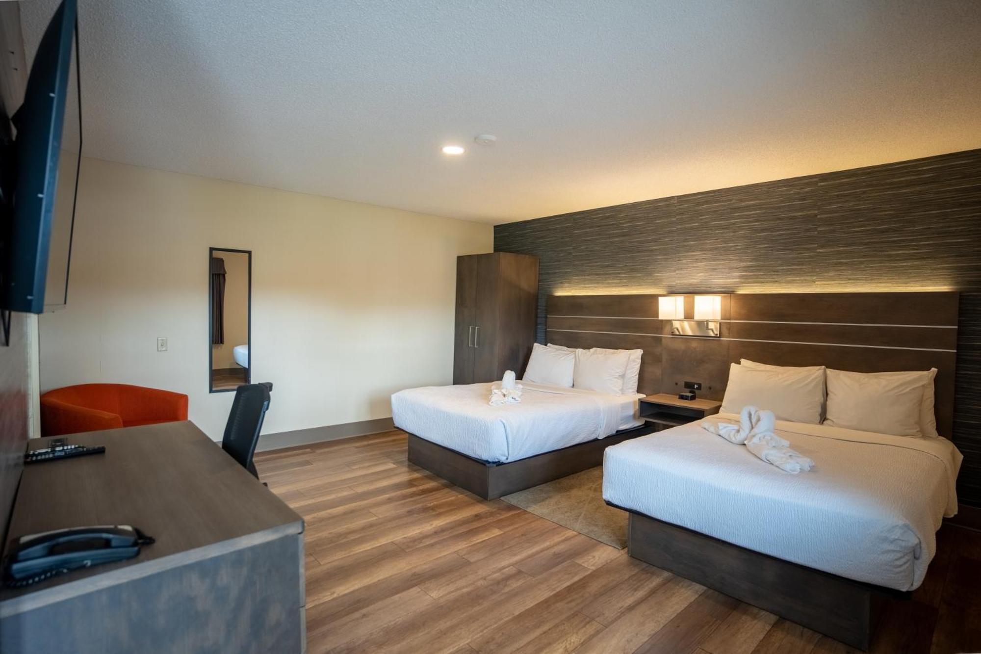 Glengarry Extended Stays トゥルーロ エクステリア 写真